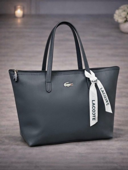 لاكوست رمادي